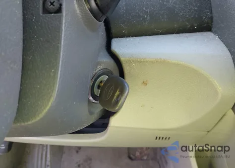 2009 Toyota Camry Le from USA, damaged, VIN 4T4BE46K29R100358